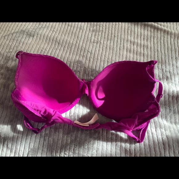 Purple Lace VS Bra Lightly Lined 32D - Picture 3 of 4